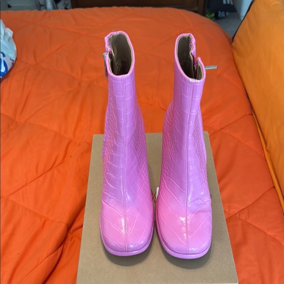 Circus by Sam Edelman Shoes - Circus by Sam Edelman Pink Heeled Boots